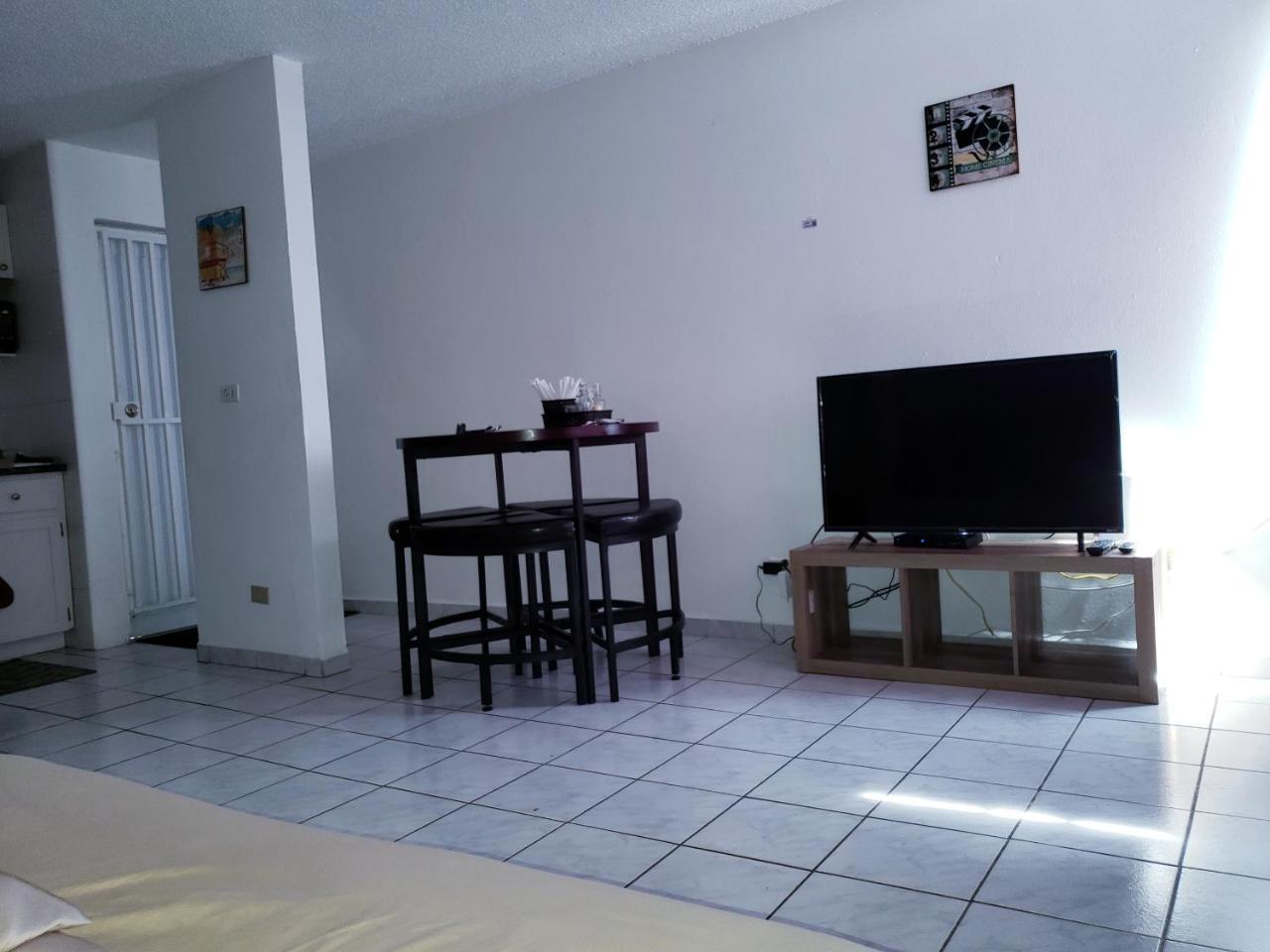 Beach Front Apt Isla Verde 3 Apartment Сан Хуан Екстериор снимка