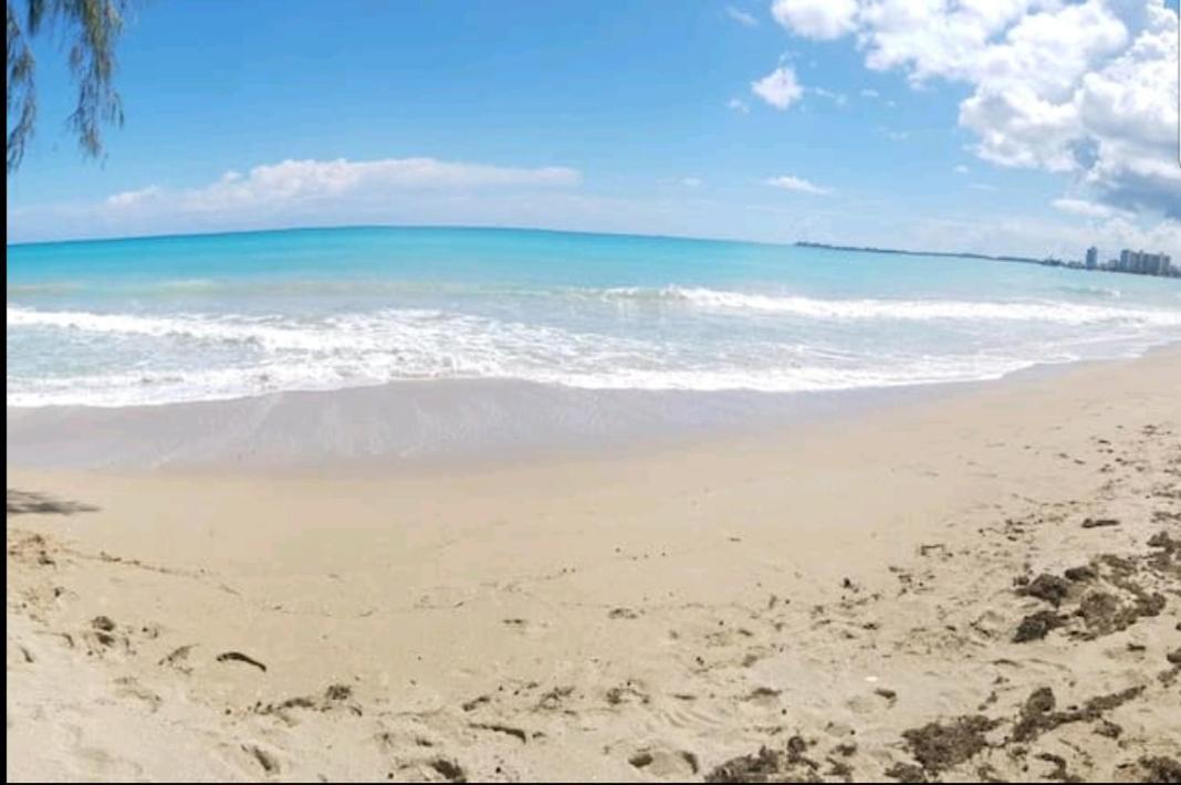 Beach Front Apt Isla Verde 3 Apartment Сан Хуан Стая снимка